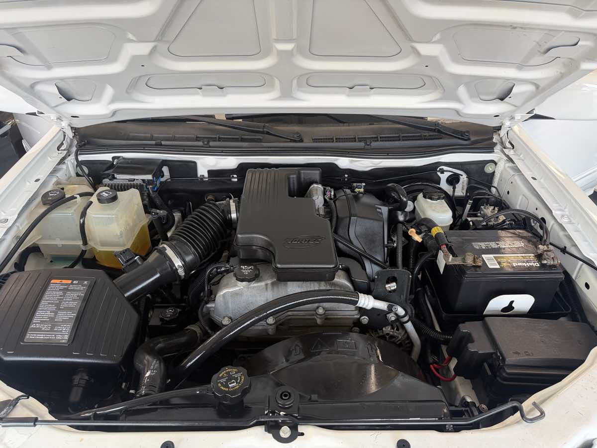 Used 2012 Chevrolet Colorado LT RWD image 24