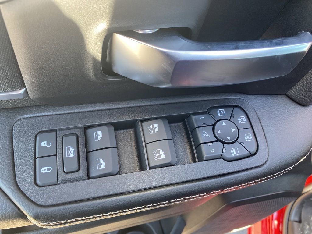 New 2026 RAM 2500 Big Horn AWD/4WD image 25