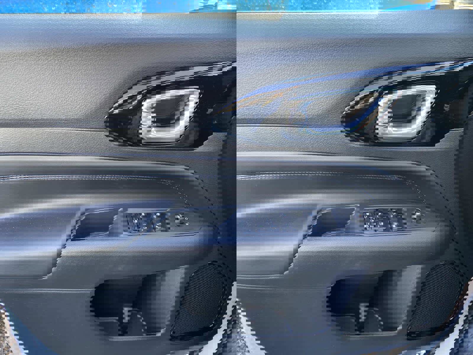 New 2026 Jeep Compass Limited image 15