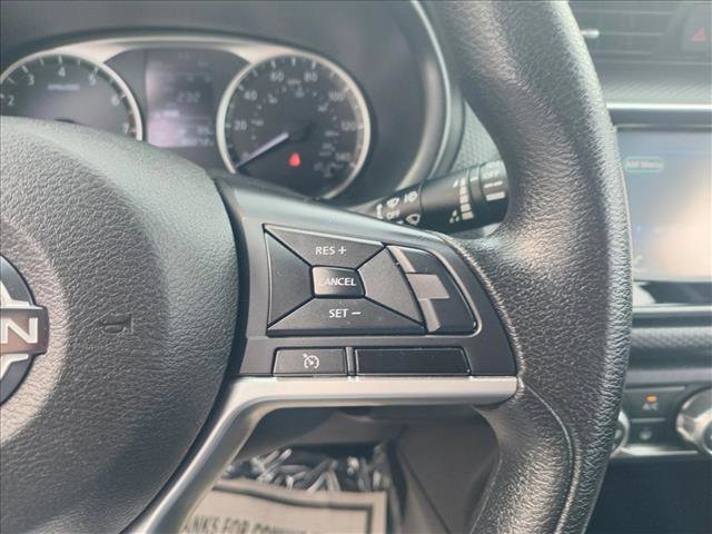 Used 2022 Nissan Kicks S image 19