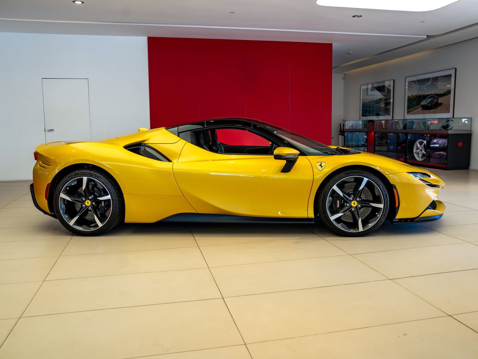 Certified 2023 Ferrari SF90 Spider AWD/4WD image 32