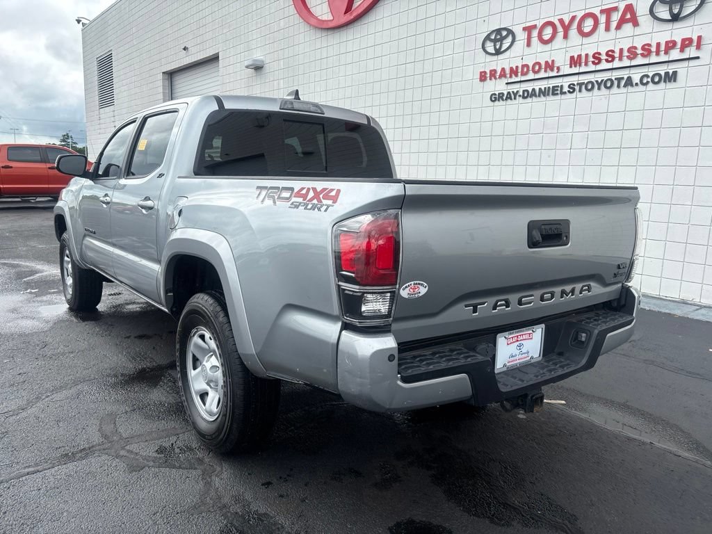Used 2023 Toyota Tacoma TRD Sport w/ Advanced Technology Package AWD/4WD image 6