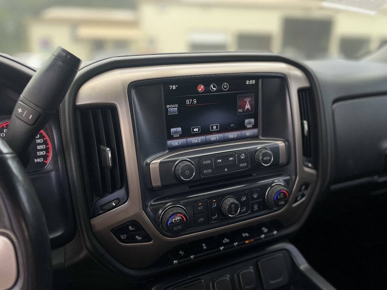 Used 2015 GMC Sierra 1500 Denali AWD/4WD image 15