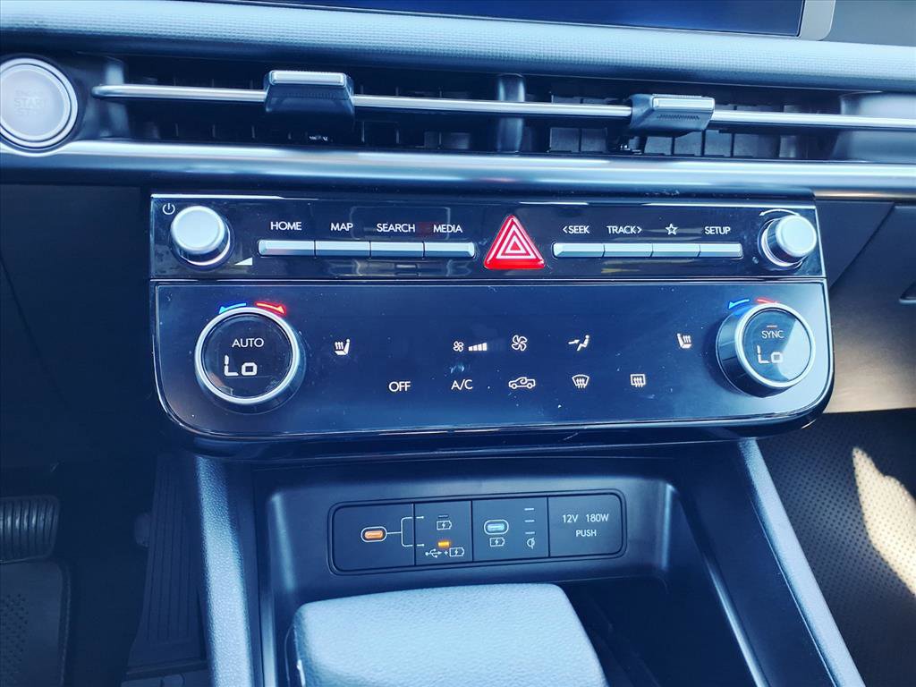 Certified 2025 Hyundai Santa Cruz SEL image 25