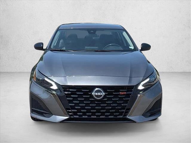 Used 2023 Nissan Altima 2.5 SR image 9