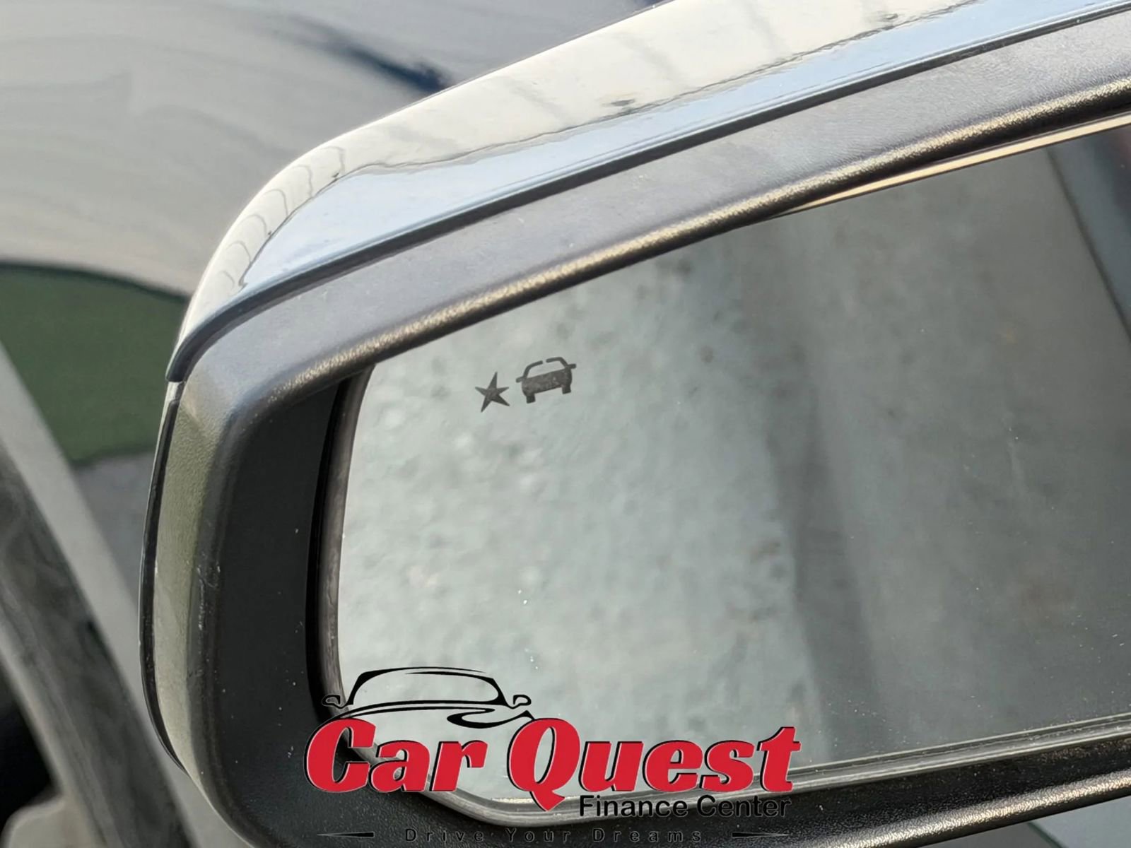 Used 2019 Chevrolet Malibu LT w/ Driver Confidence Package II FWD image 23