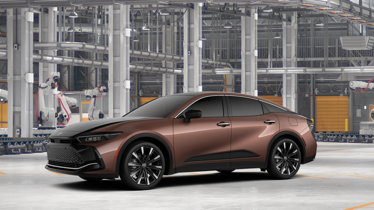 New 2026 Toyota Crown Platinum AWD/4WD image 2