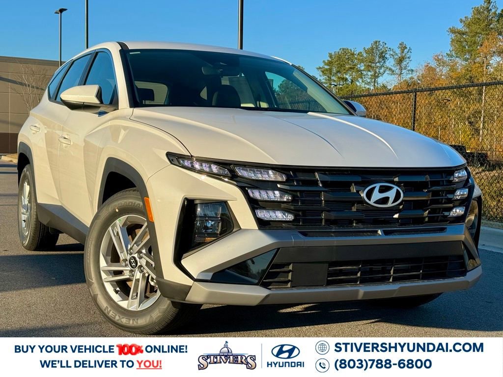 Used 2025 Hyundai Tucson SE