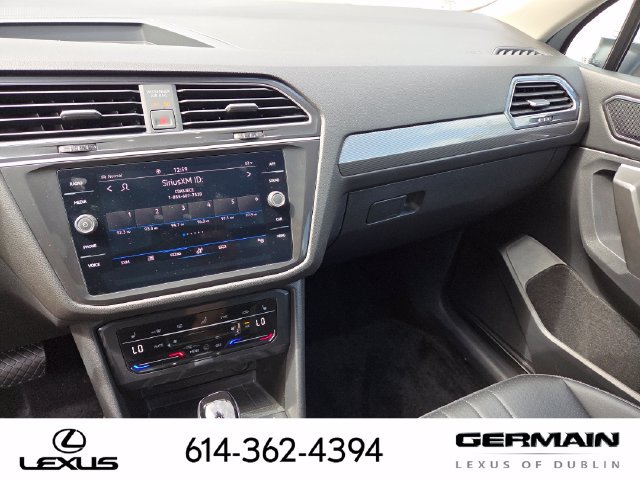 Used 2024 Volkswagen Tiguan SE AWD/4WD image 39