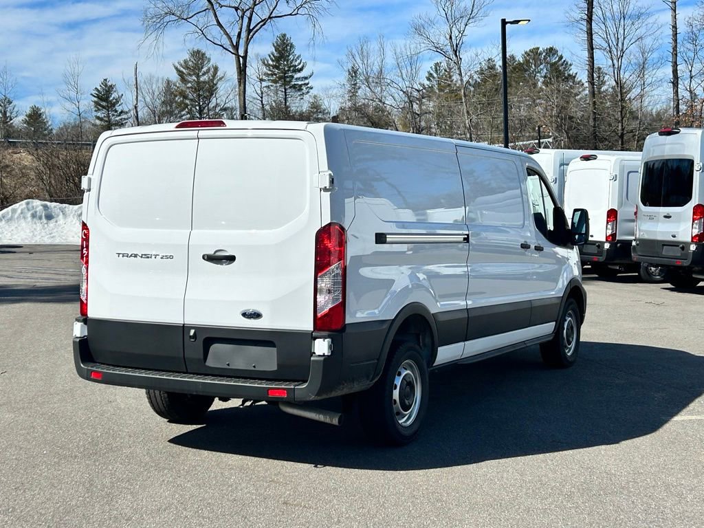 New 2025 Ford Transit 250 Low Roof image 5