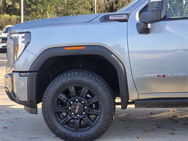 Used 2025 GMC Sierra 2500 AT4 w/ AT4 Premium Plus Package image 5