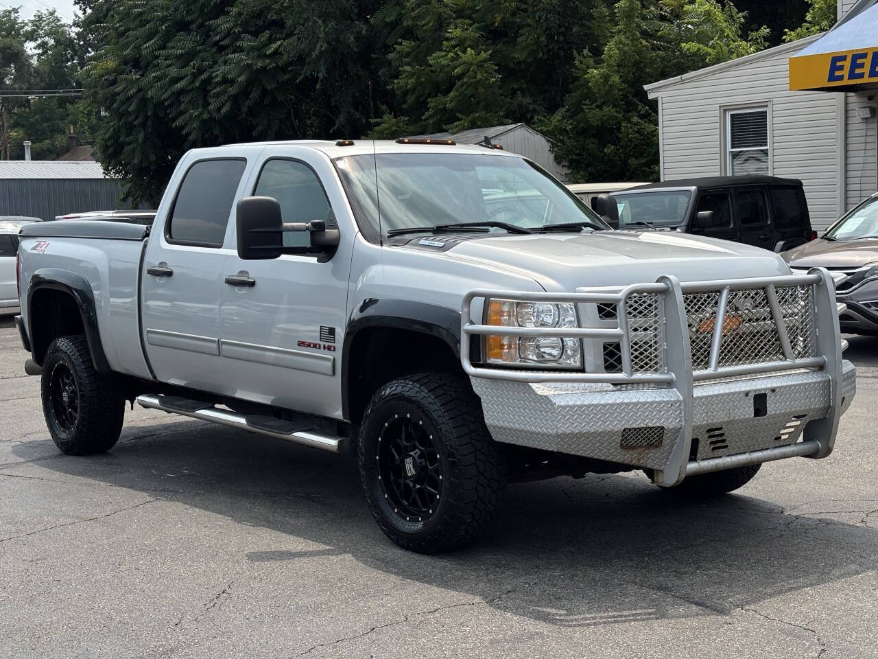 Used 2012 Chevrolet Silverado 2500 LTZ w/ LTZ Plus Package AWD/4WD image 2
