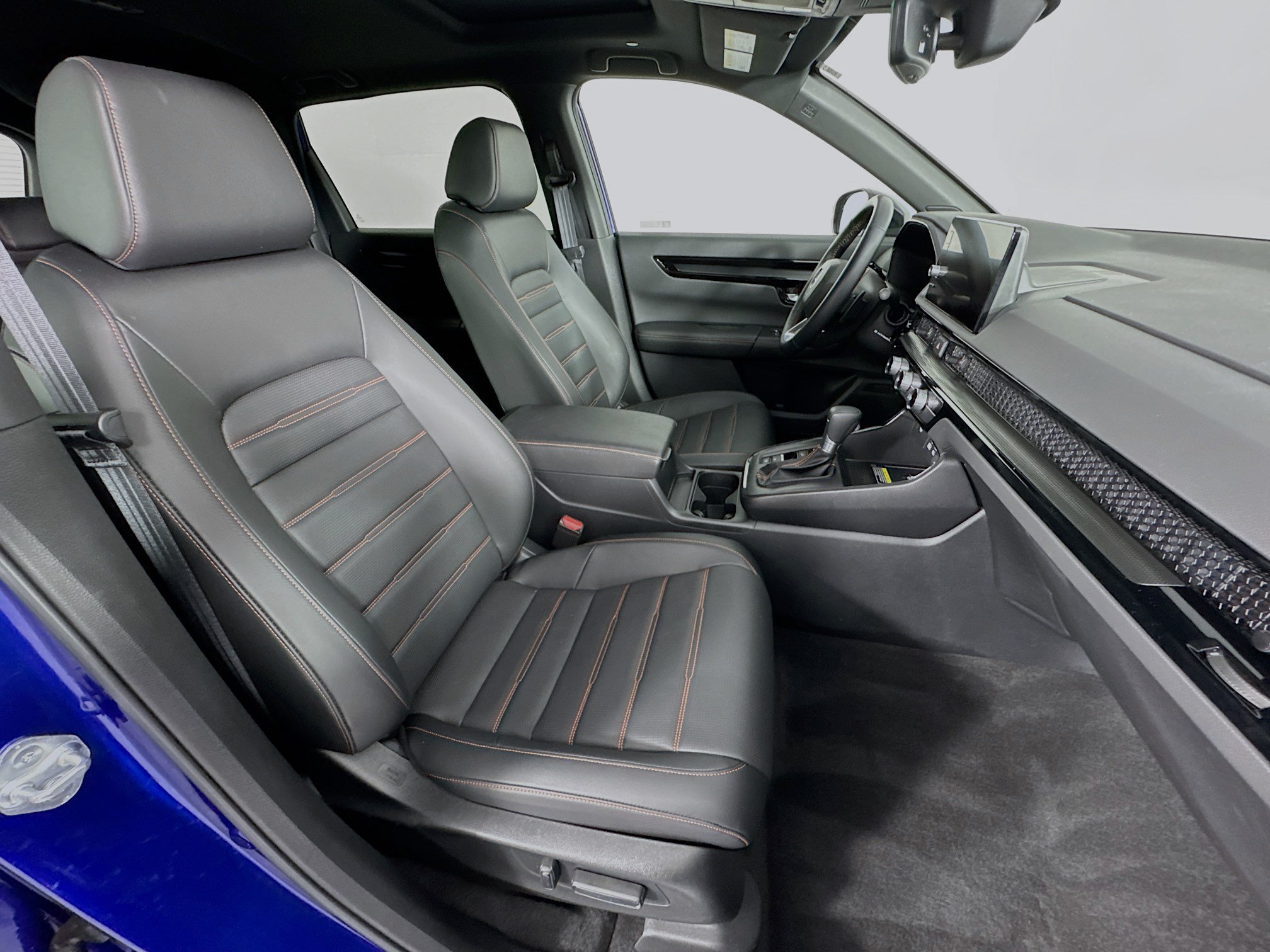 Certified 2025 Honda CR-V Sport Touring image 29