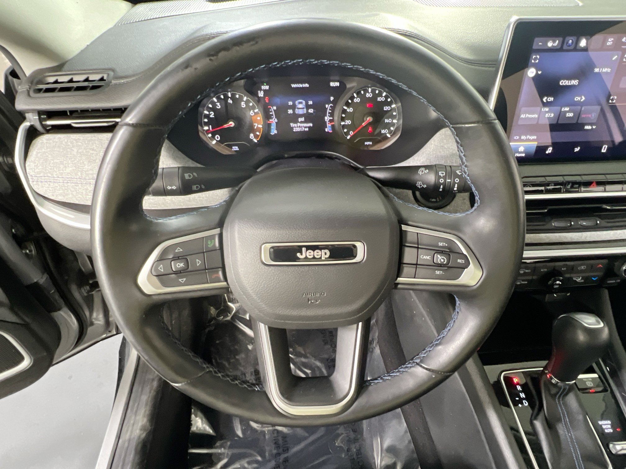 Used 2022 Jeep Compass Latitude w/ Convenience Group AWD/4WD image 11