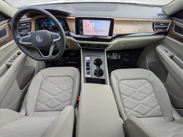 New 2026 Volkswagen Atlas SE image 3