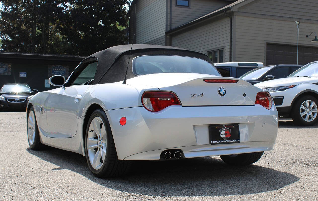 Used 2006 BMW Z4 3.0i RWD image 36