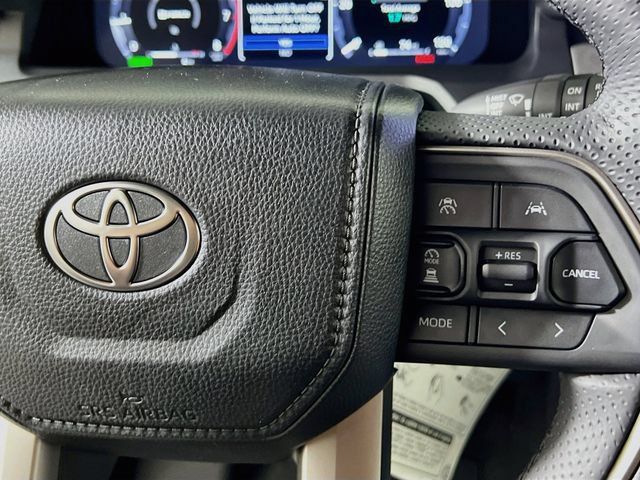 New 2026 Toyota 4Runner Trailhunter AWD/4WD image 17