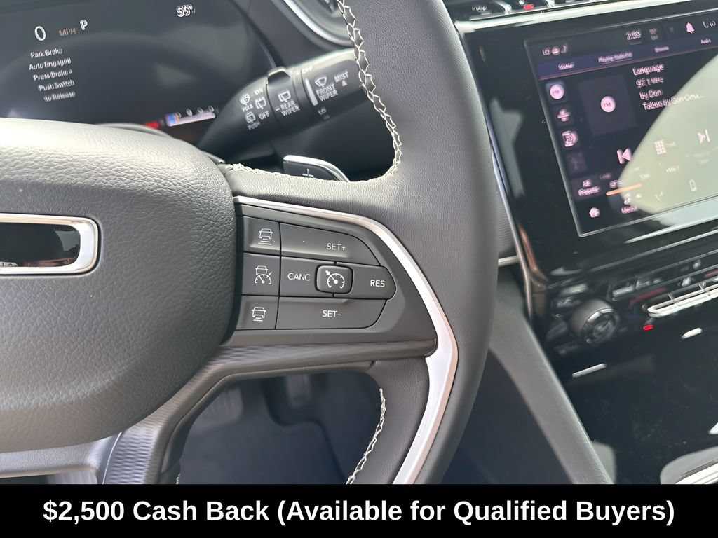 New 2025 Jeep Grand Cherokee L Laredo w/ Luxury Tech Group I RWD image 36
