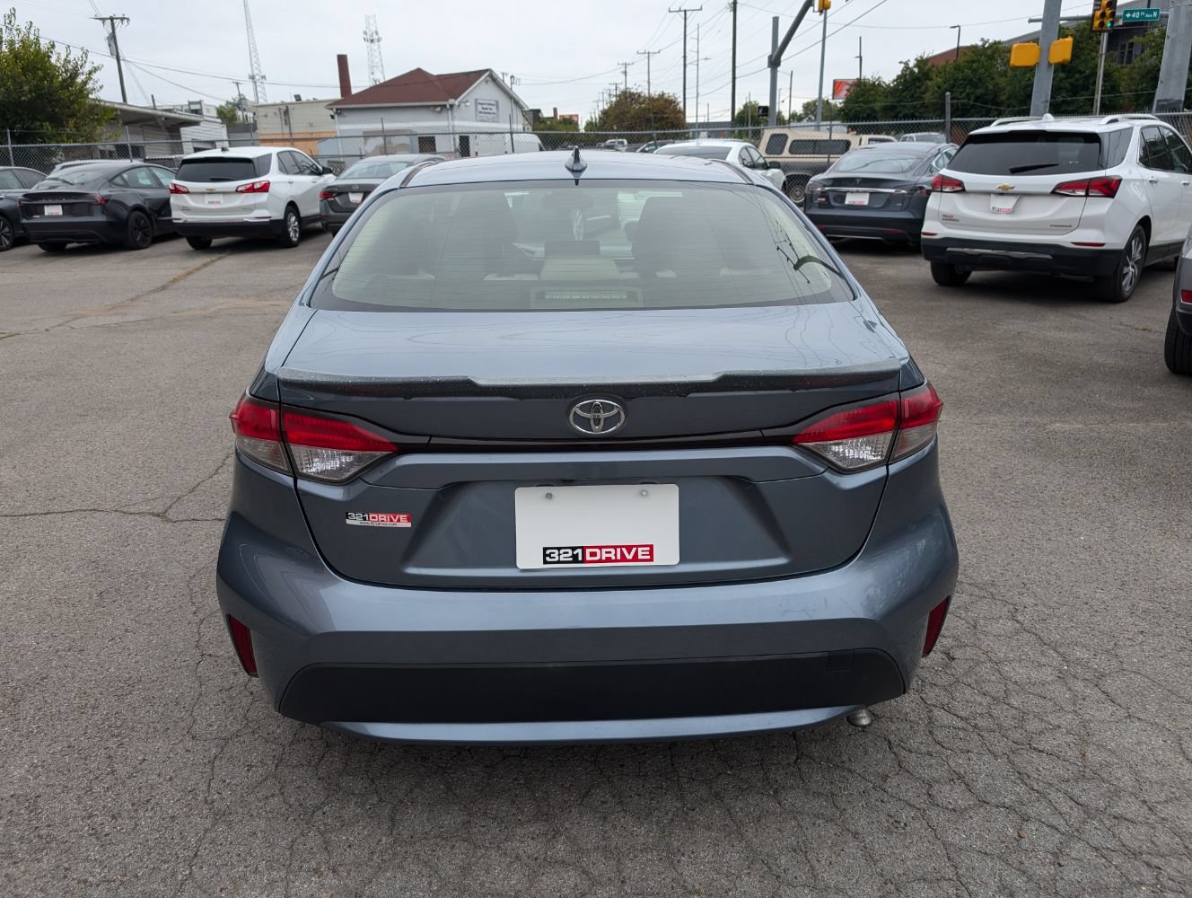 Used 2020 Toyota Corolla LE FWD image 7