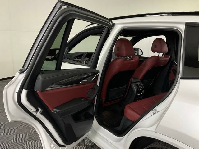 Used 2024 BMW X3 M40i AWD/4WD image 32