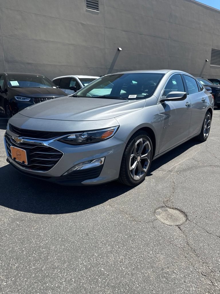 Used 2024 Chevrolet Malibu LT FWD image 1