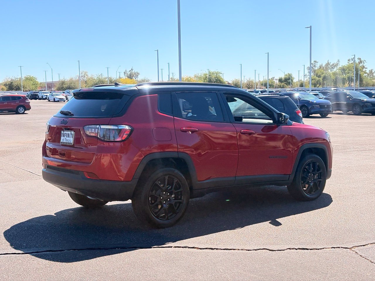 Used 2024 Jeep Compass Latitude w/ Altitude Special Edition AWD/4WD image 6