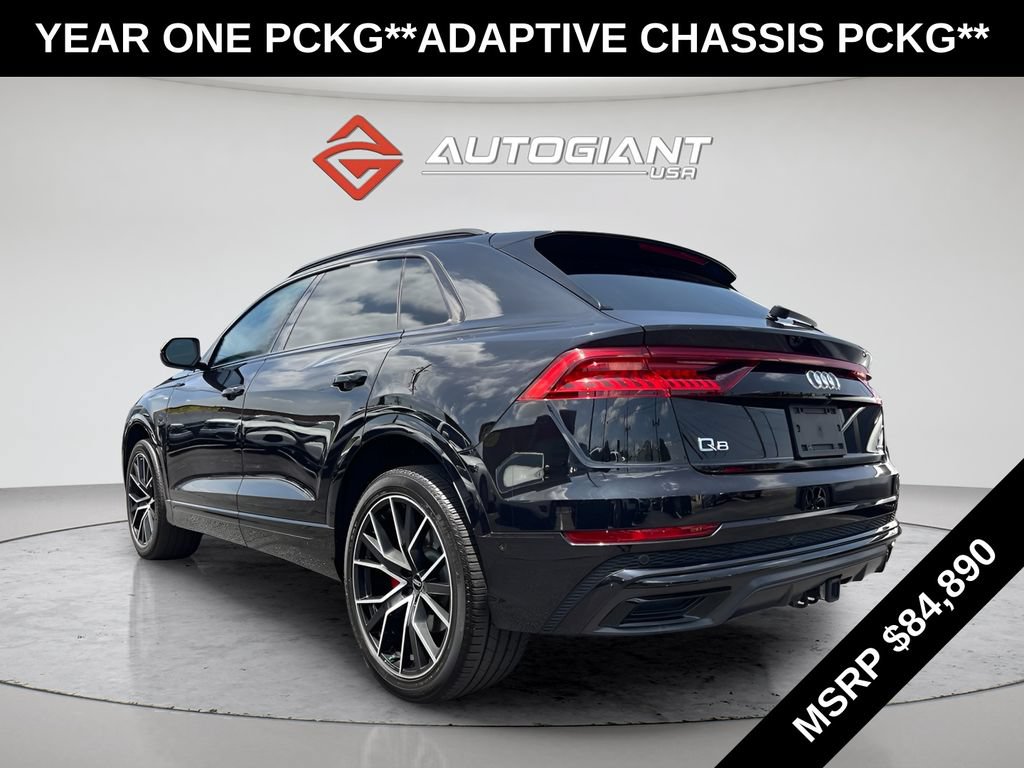 Used 2019 Audi Q8 Prestige w/ Adaptive Chassis Package AWD/4WD image 10