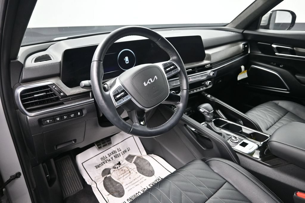 Certified 2025 Kia Telluride SX Prestige X-Line AWD/4WD image 13