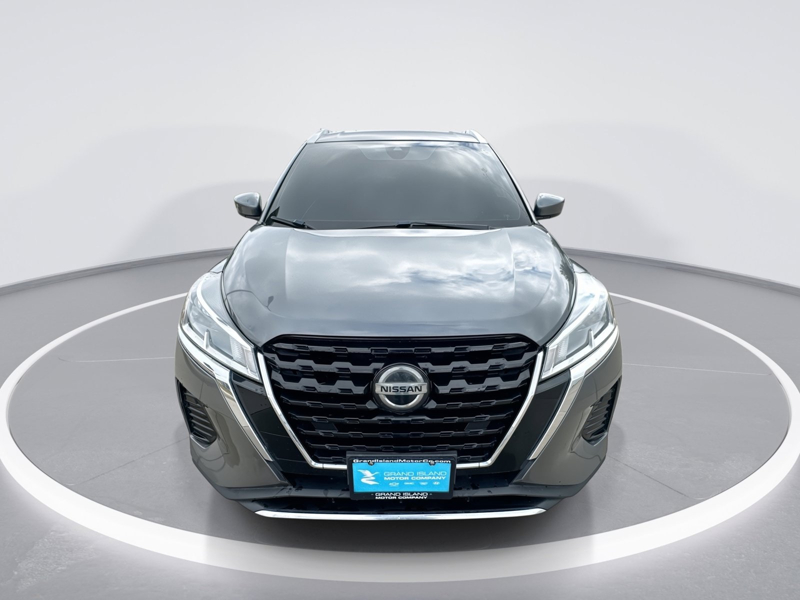 Used 2021 Nissan Kicks SV FWD image 3