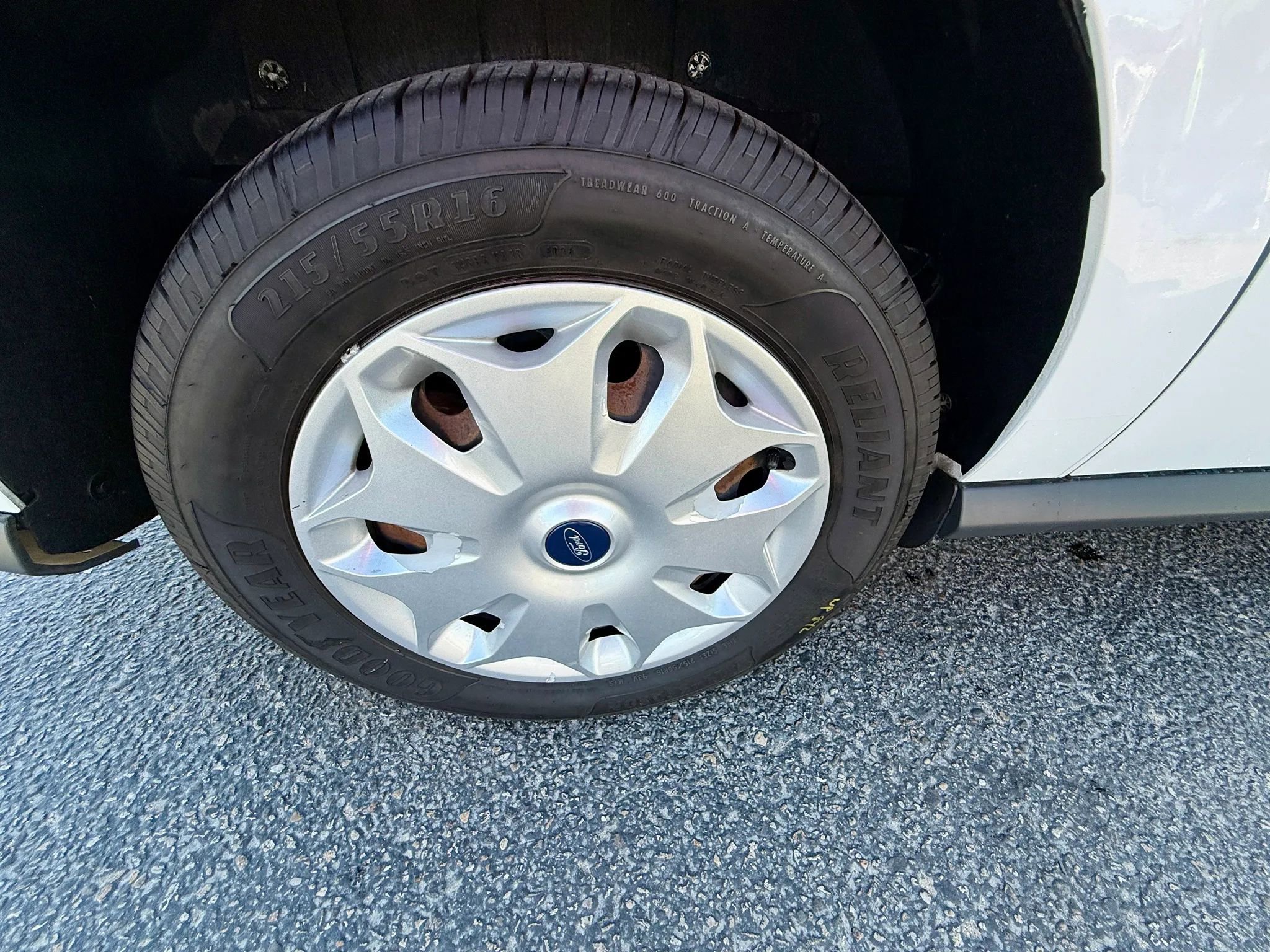 Used 2015 Ford Transit Connect XLT FWD image 19