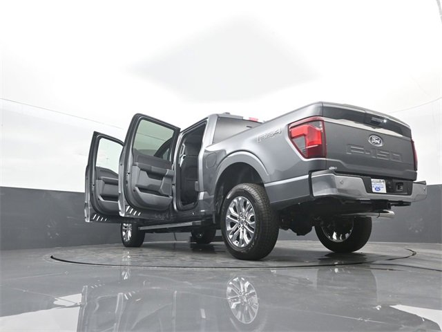 Used 2024 Ford F150 XLT w/ Equipment Group 302A MID image 39