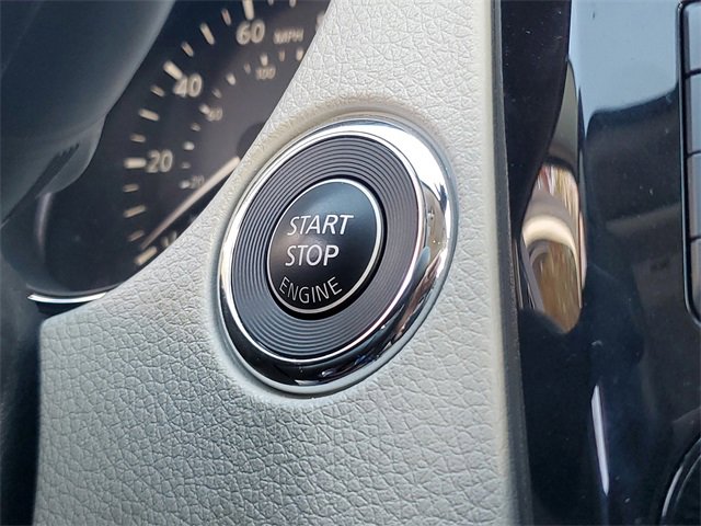 Certified 2022 Nissan Rogue Sport SV image 18