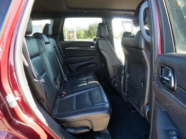 Used 2020 Jeep Grand Cherokee Overland AWD/4WD image 19