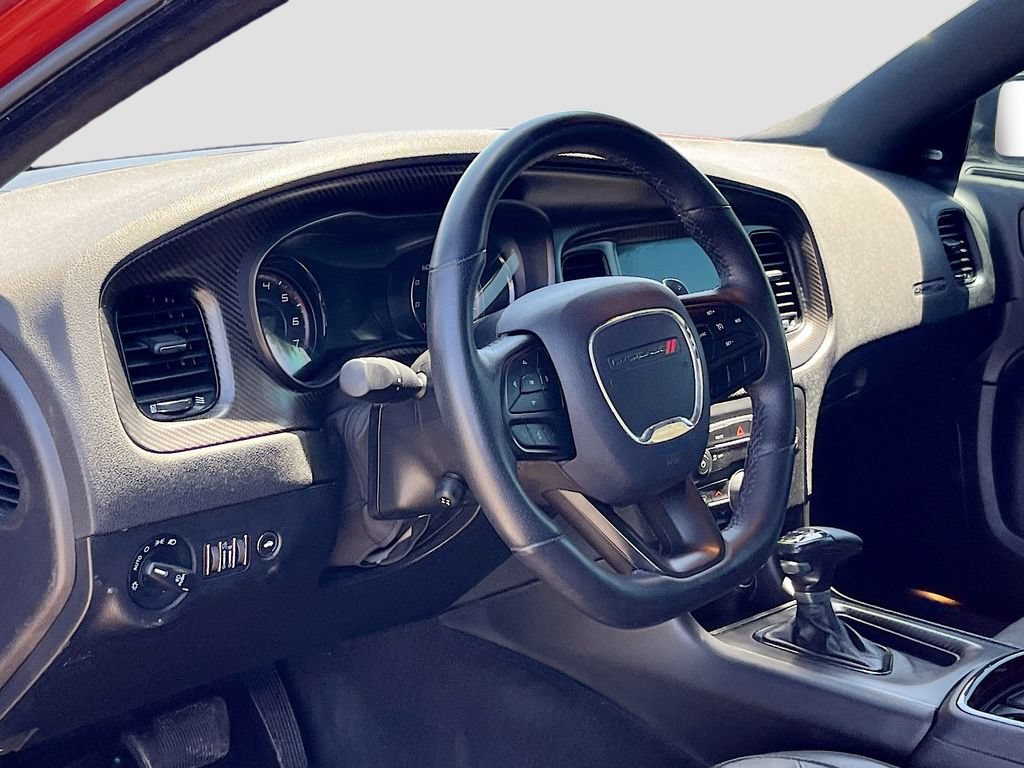 Used 2023 Dodge Charger SXT w/ Plus Group RWD image 9