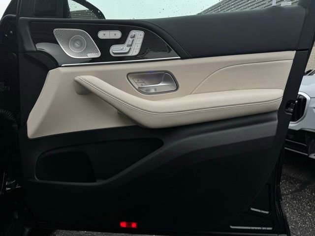 Used 2025 Mercedes-Benz GLE 580 4MATIC image 15