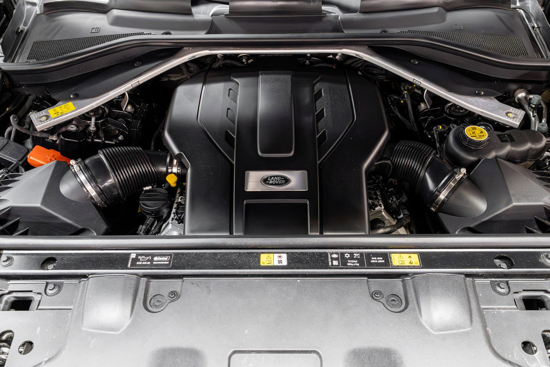 Used 2023 Land Rover Range Rover Long Wheelbase SE image 42