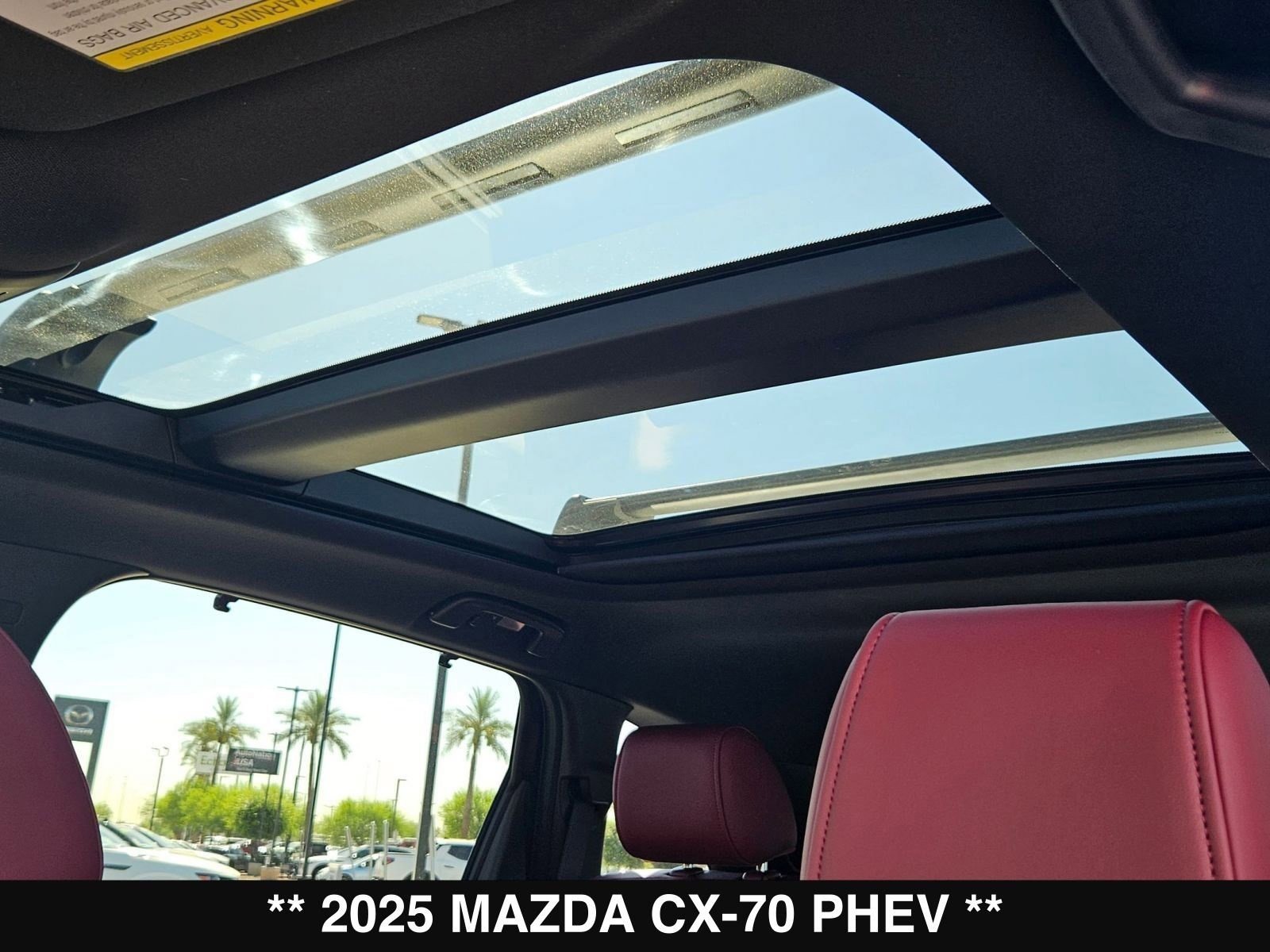 New 2025 MAZDA CX-70 Plug-In Hybrid w/ Premium Plus image 18