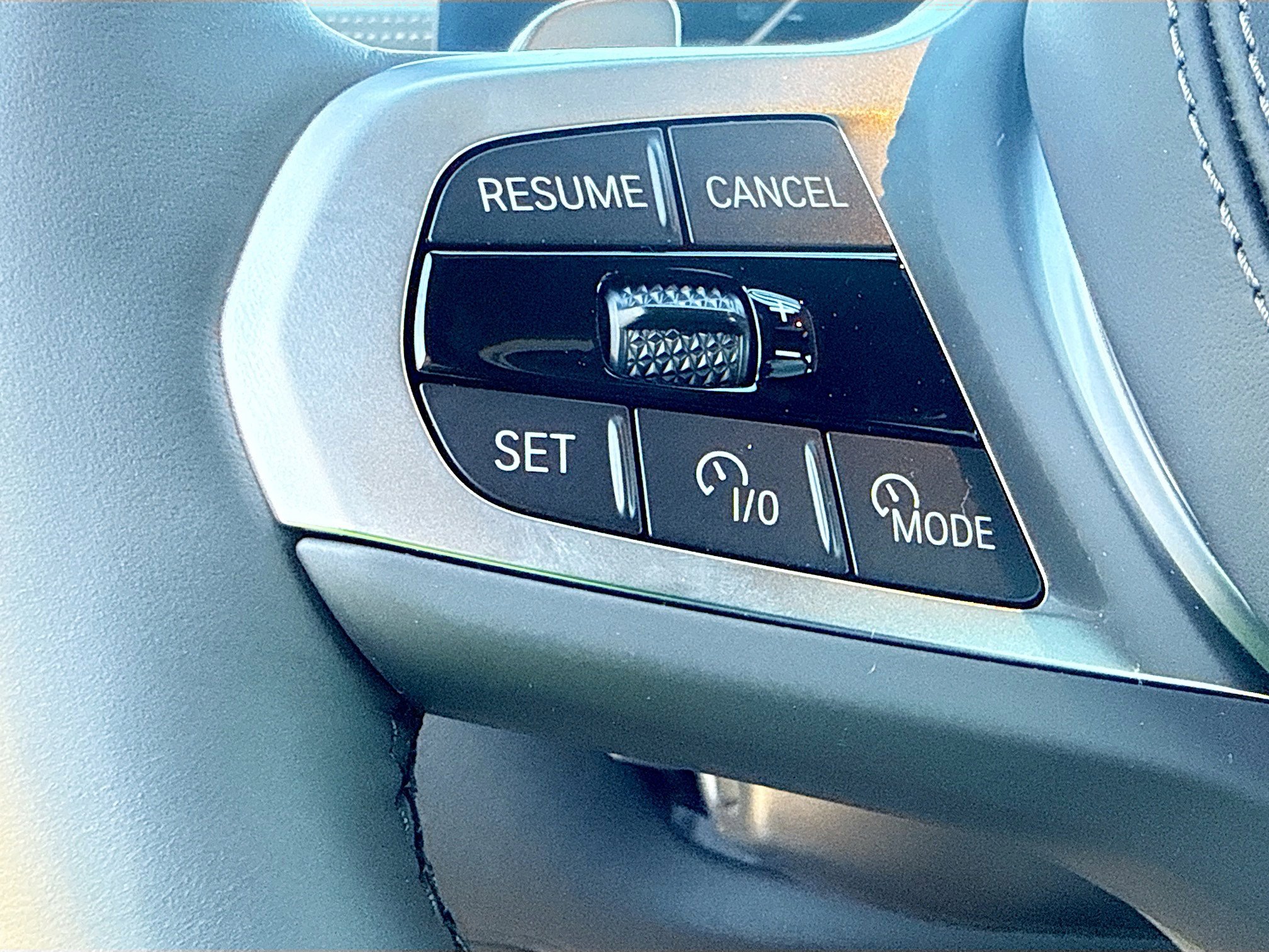 New 2026 BMW X5 xDrive40i w/ M Sport Package image 38