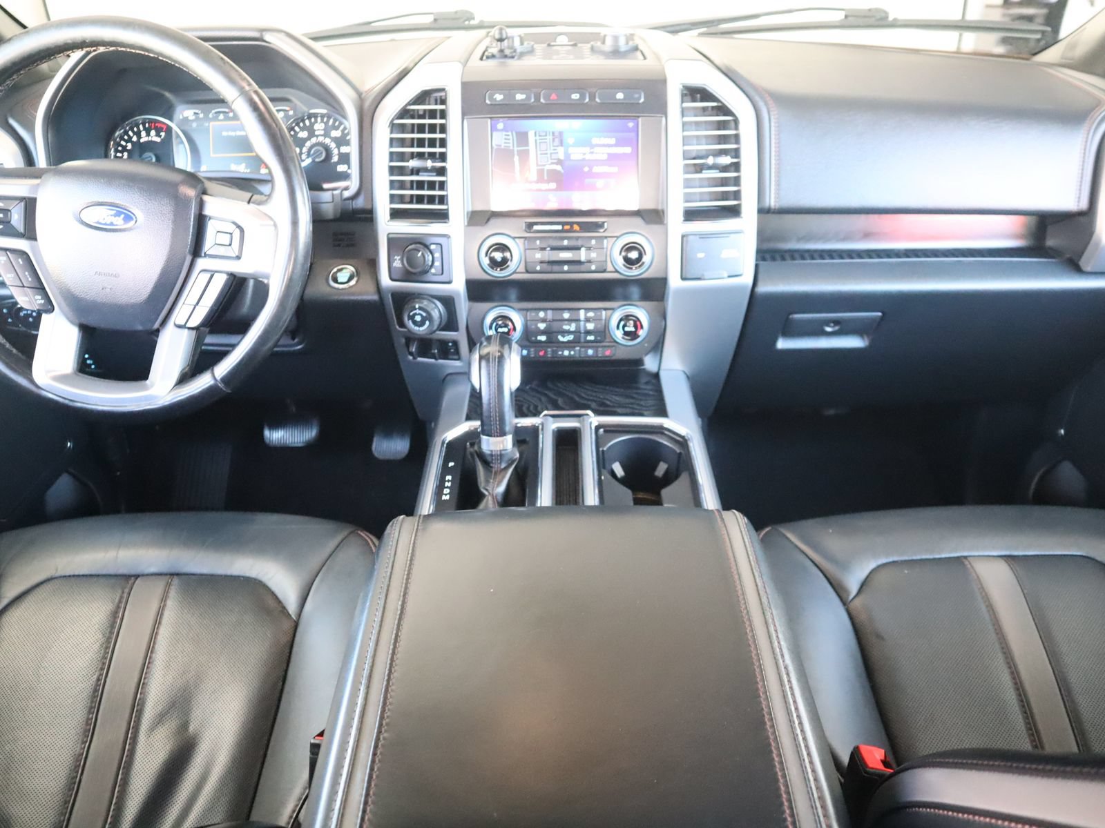 Used 2020 Ford F150 Platinum w/ Equipment Group 701A Luxury AWD/4WD image 27