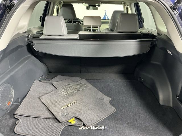 Used 2019 Toyota RAV4 XLE Premium w/ Cold Weather Package AWD/4WD image 24