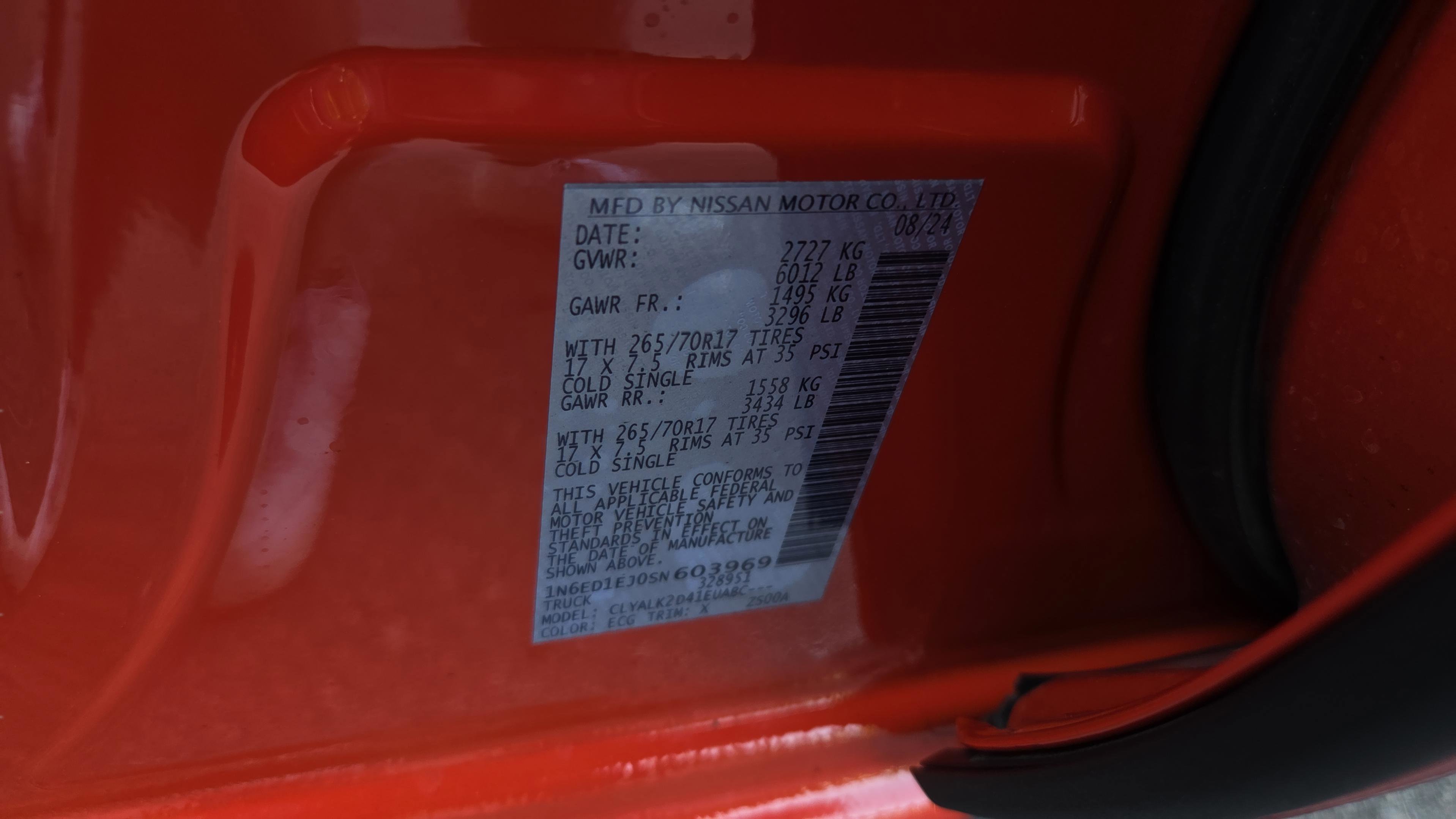 Used 2025 Nissan Frontier Pro-X w/ Pro Convenience Package RWD image 16