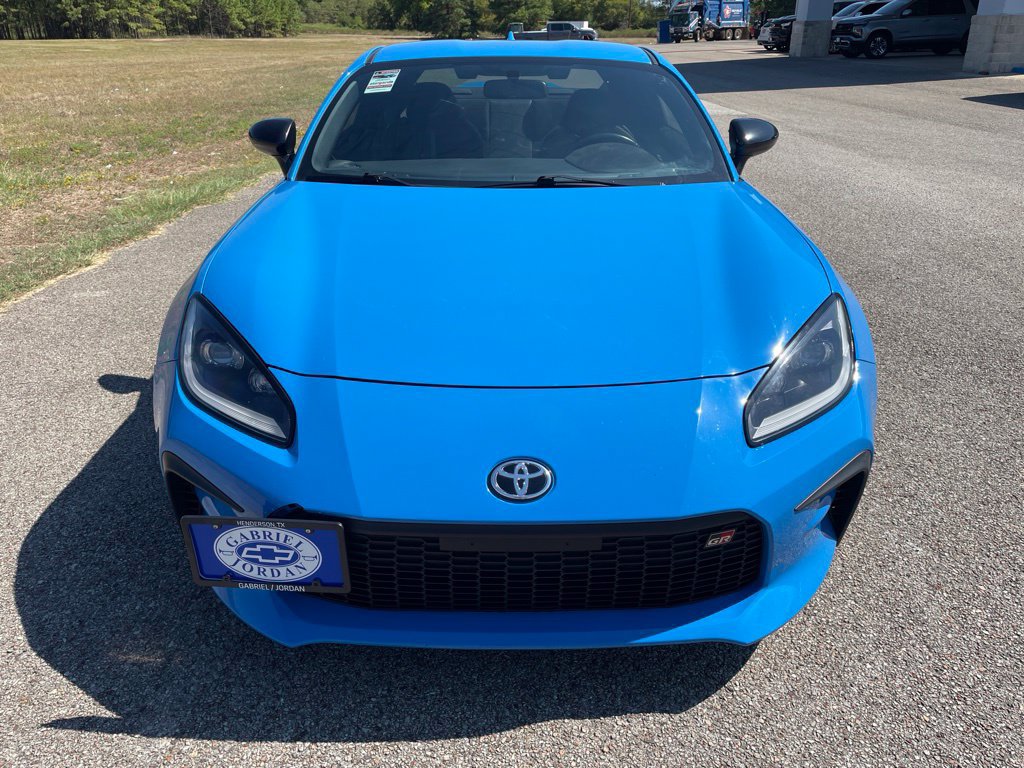 Used 2022 Toyota GR86 Premium RWD image 10