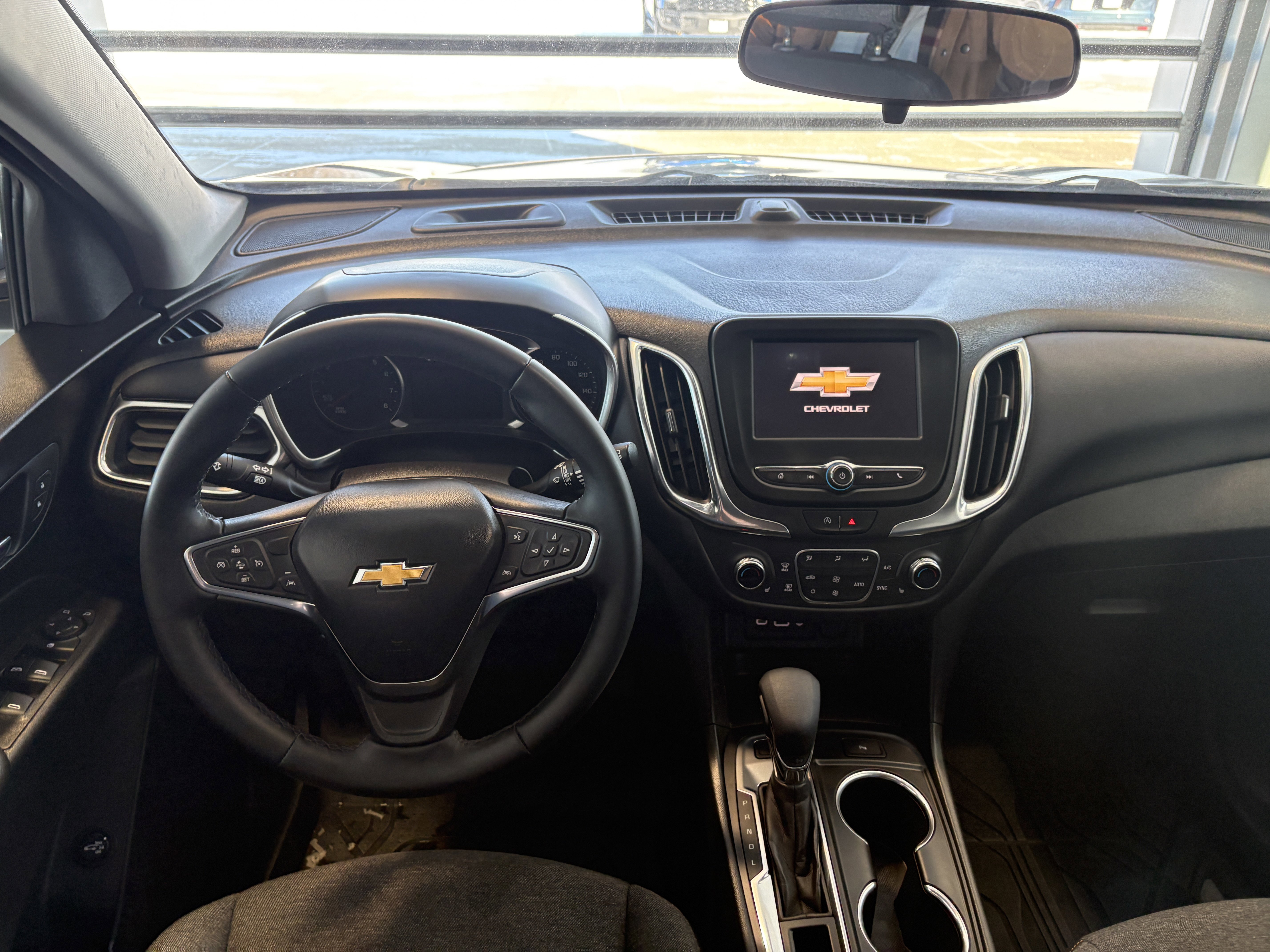 Used 2024 Chevrolet Equinox LT w/ LPO, Floor Liner Package image 11