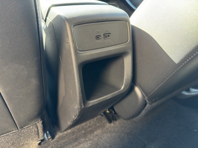 Used 2025 Chevrolet Trax LT image 7