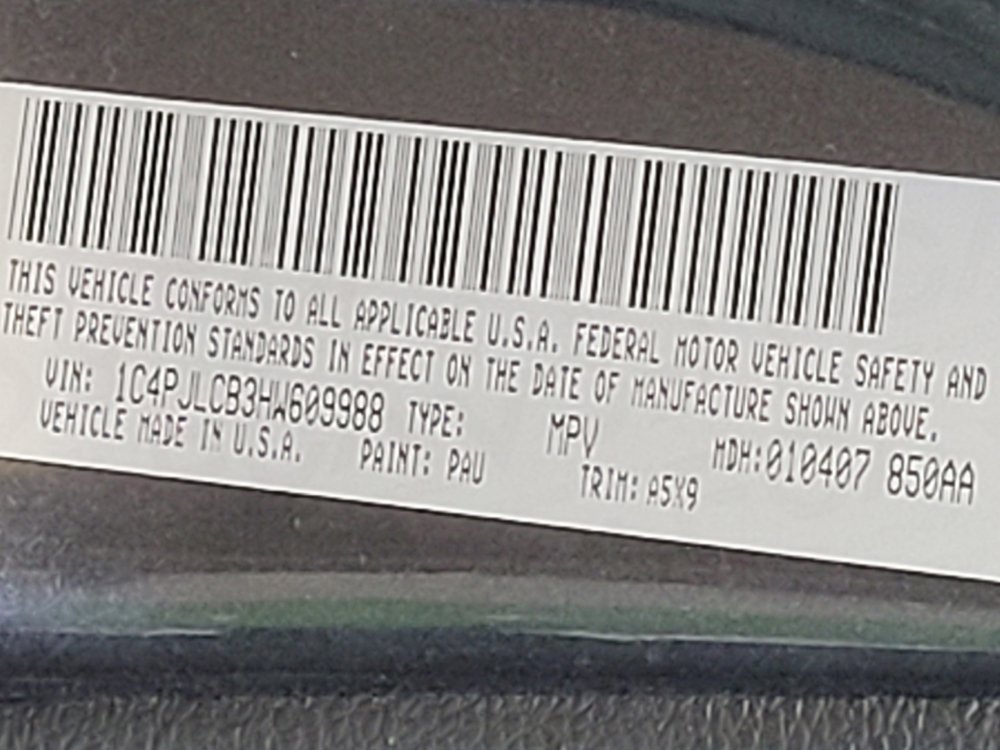 Used 2017 Jeep Cherokee Latitude image 33