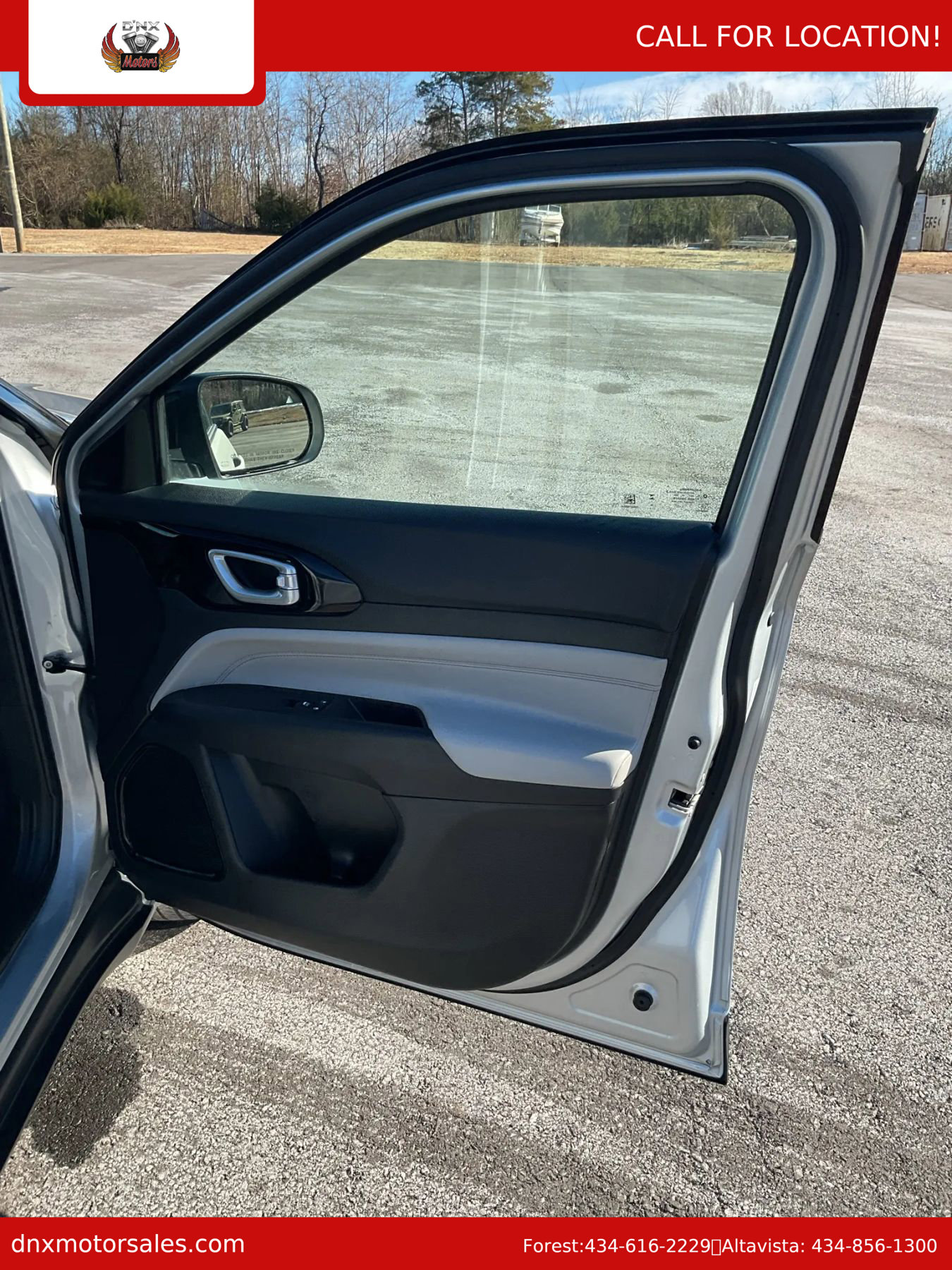 Used 2025 Jeep Compass Limited image 38