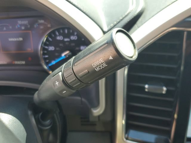 Used 2022 Ford F250 Lariat w/ Black Appearance Package AWD/4WD image 29
