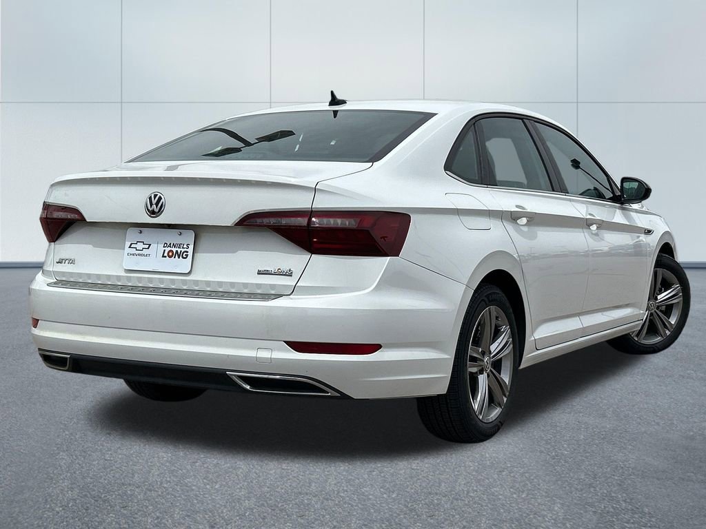 Used 2021 Volkswagen Jetta FWD image 2
