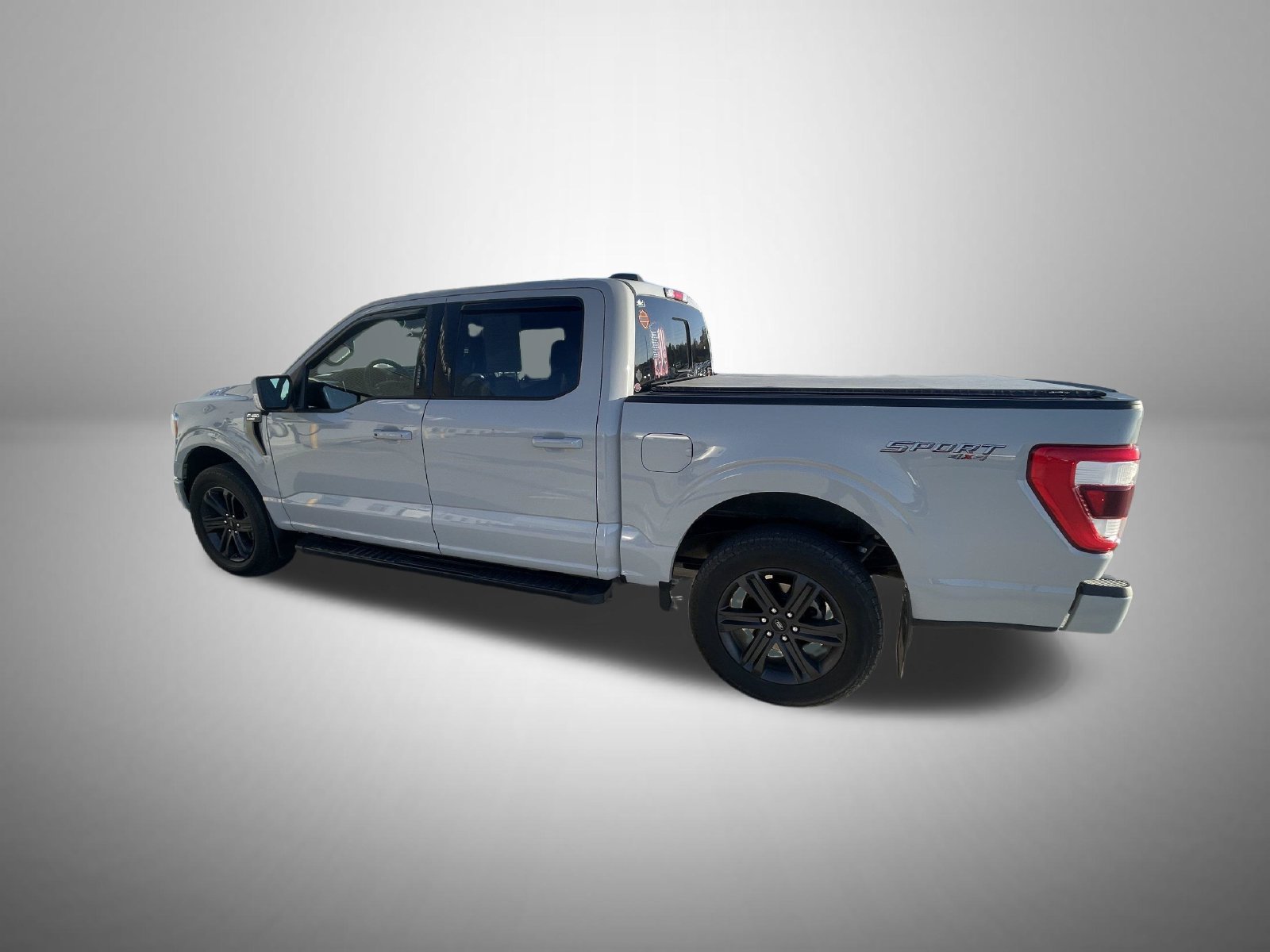 Used 2023 Ford F150 Lariat AWD/4WD image 6