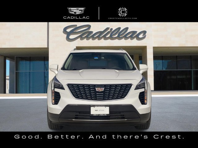 Used 2022 Cadillac XT4 Luxury w/ Cold Weather Package AWD/4WD image 12